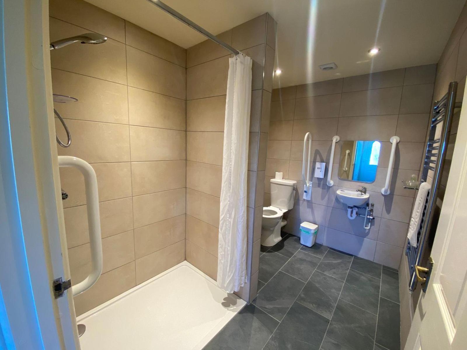 Croyde Bay Hotel Or Self Catering Buitenkant foto