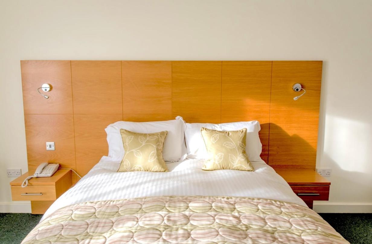 Croyde Bay Hotel Or Self Catering Buitenkant foto