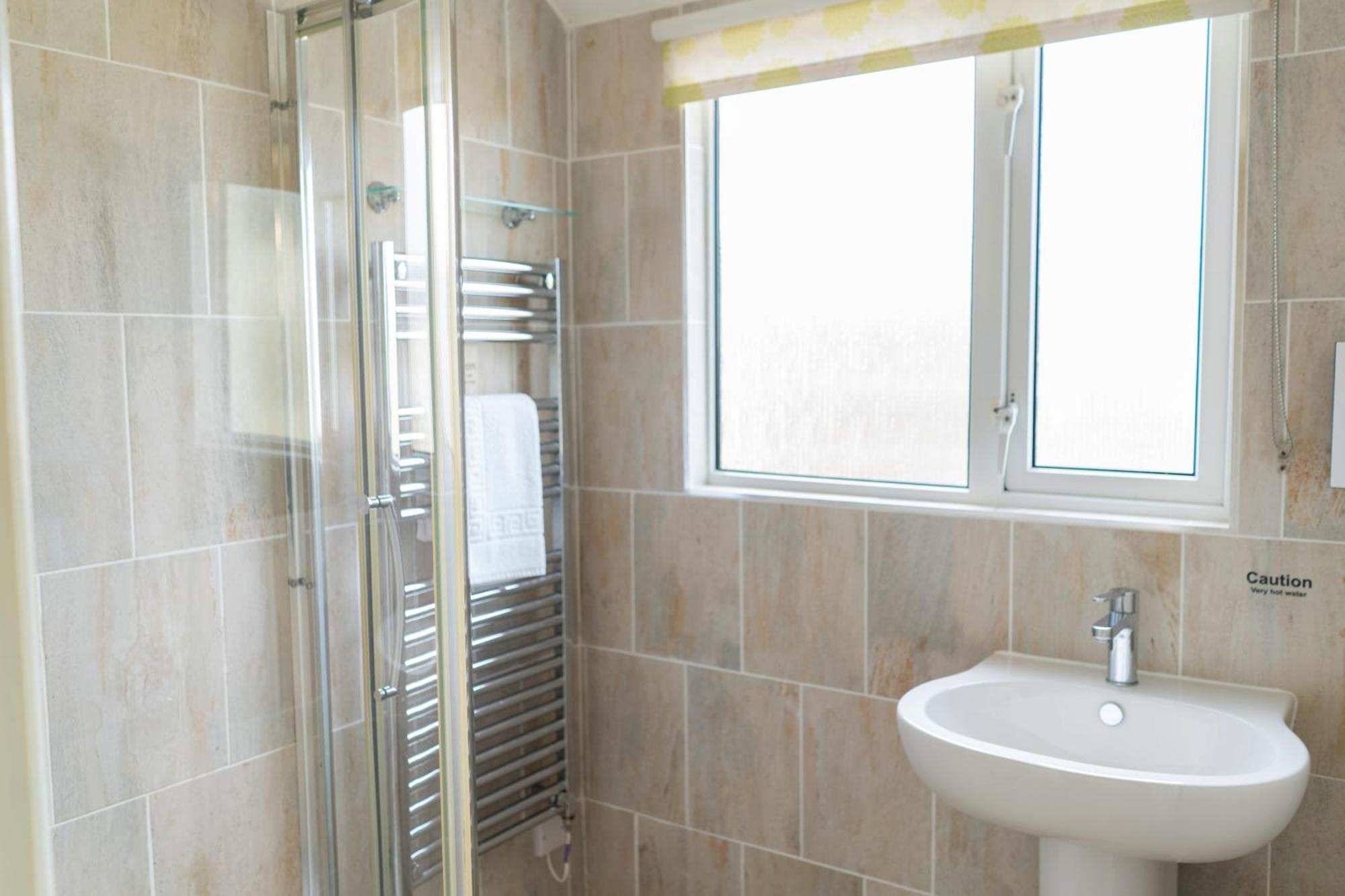 Croyde Bay Hotel Or Self Catering Buitenkant foto