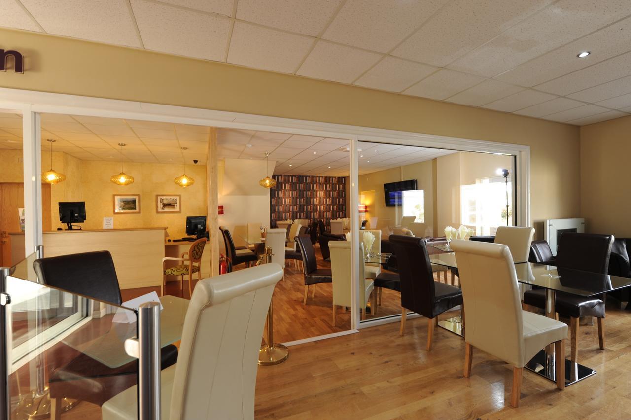 Croyde Bay Hotel Or Self Catering Buitenkant foto